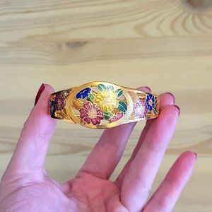 NWOT CLOISONNE Botanical Snap Bracelet